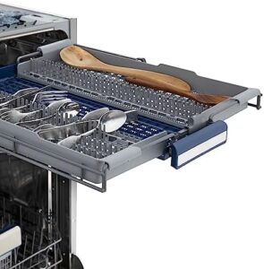 ZLINE Autograph Edition 24" Dishwasher in White Matte with Matte Black Handle, Quiet 51dBa, 3rd Rack Design